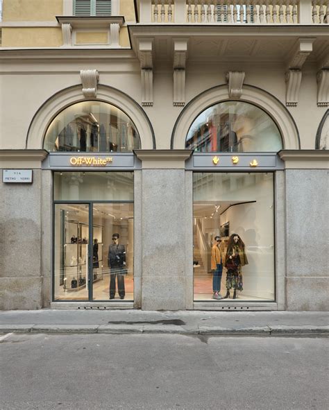 off white store milan.